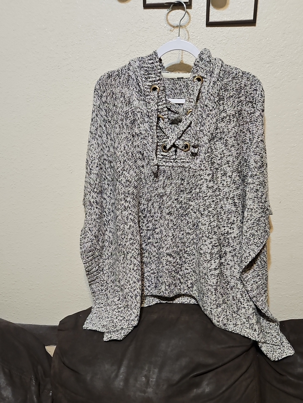 Marled Lace-Up Knit Hoodie Cape - Black & White